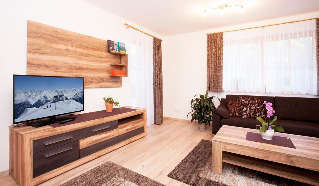 Alp Chalet Appartement Kappl  Habitación foto